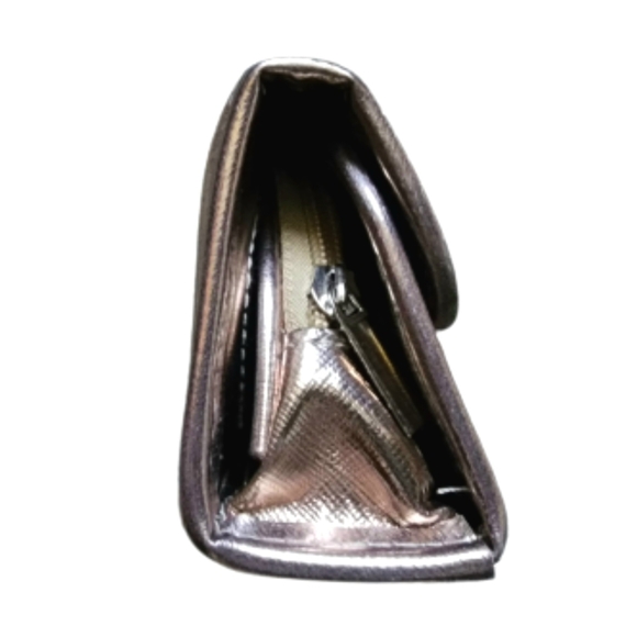 Rose Gold Travel Manicure & Makeup Set with Tools - Picture 2 of 6